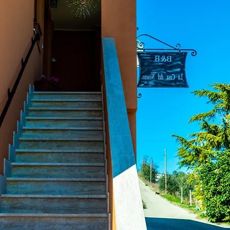 La Casa Del Nonno Bed & Breakfast *