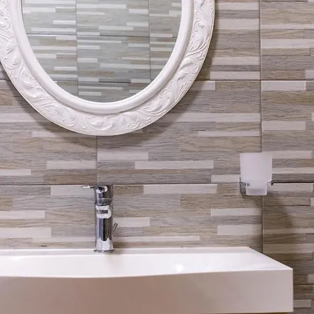 La Casa Del Nonno Bed & Breakfast 3*